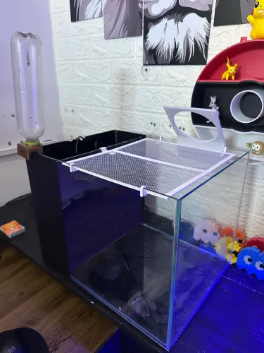Aquário 30x30x40 com SUMP