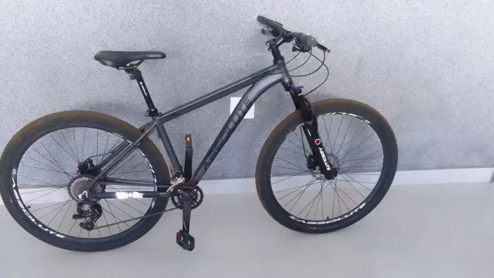 Bicicleta Absolute aro 29