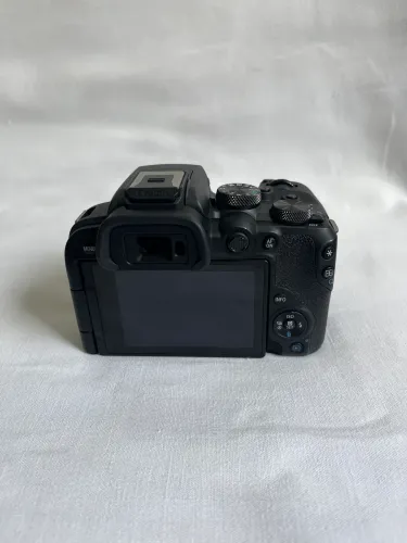 Câmera Canon EOS R10 Mirrorless