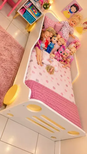 Cama infantil montessoriana
