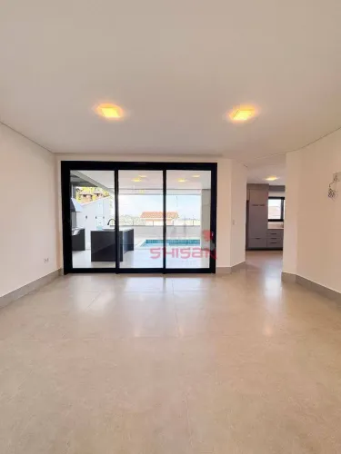 Casa residencial à venda em condomínio de luxo em Arujá
