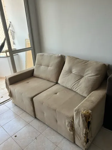doando sofá