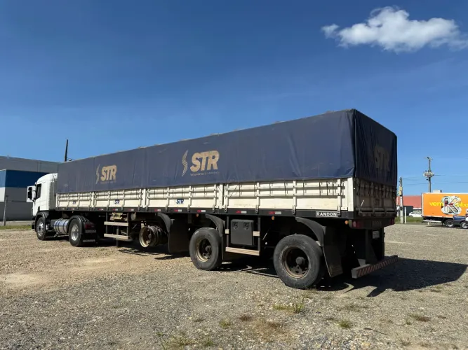 Carreta LS Graneleira Randon 2018