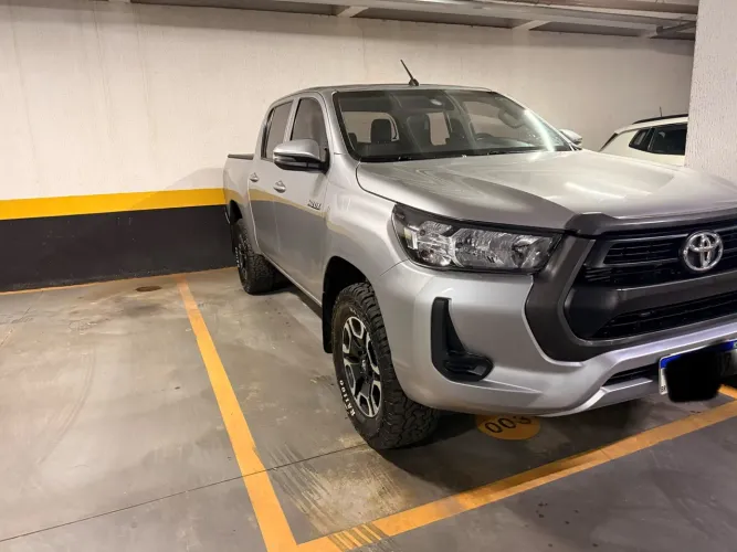 Toyota Hilux CD 4X4 2.8 Diesel Mec. 2022