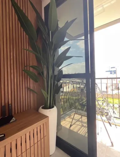 Vaso de planta Artificial - Novo