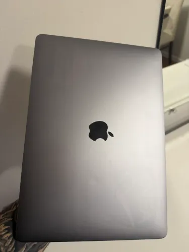 MacBook Air 13" Apple M1 (16GB RAM / 512GB SSD)