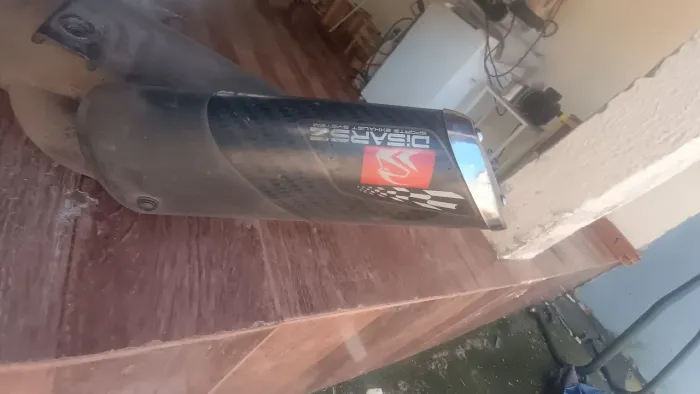 Vendo escapamento Twister 300f
