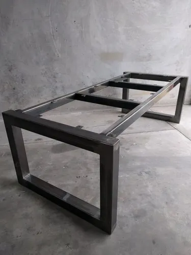 Base de metalon 