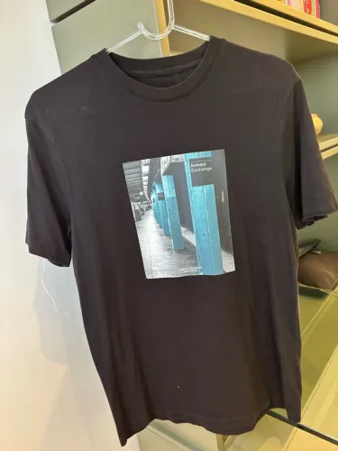 Camiseta ARMANI metro