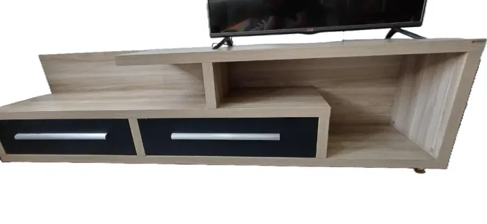 Rack / Home em MDF, marca Trentini com 2 gavetas e 2 Nichos - Perfeita Condição