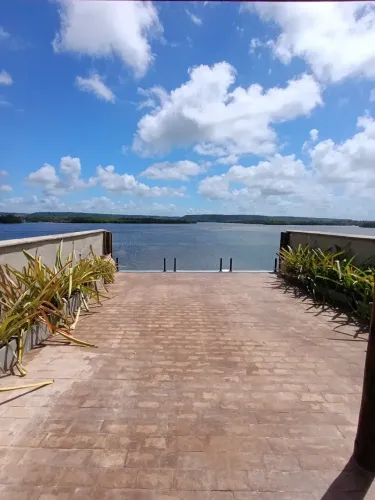 Vendo Casa com Rooftop Beira de Lagoa