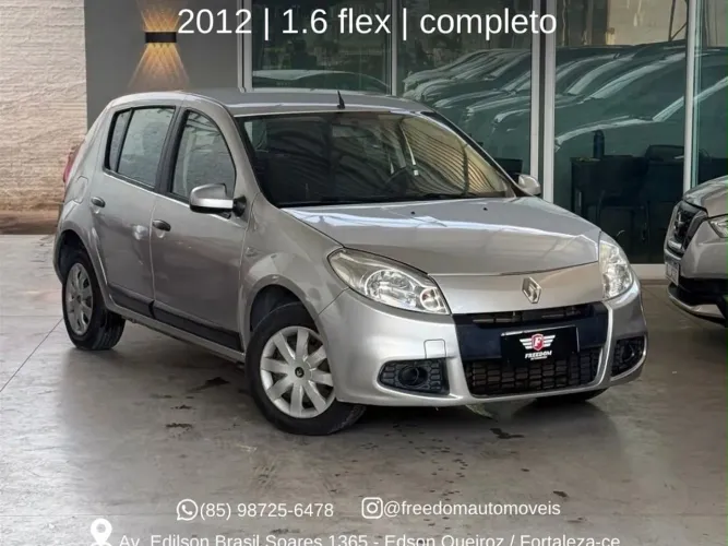 Renault Sandero Expression Hi-flex 1.6 8V 5P 2012