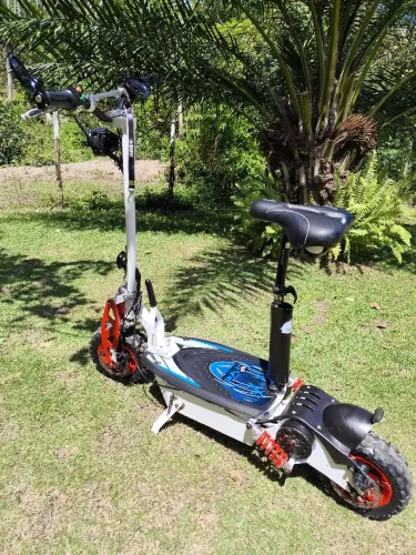 Patinete Elétrico Motronic 1000W 48V semi-novo