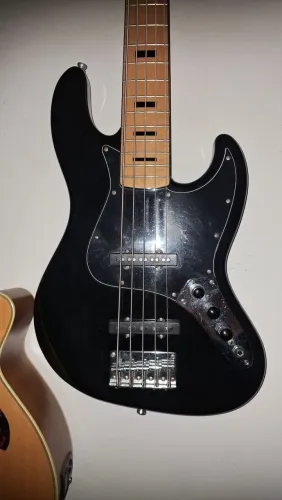 Baixo TJB5 Saymour Duncan e Circuito Sonorus Tagima