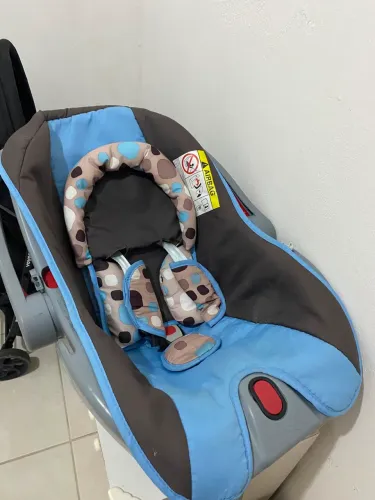 vendo bebê conforto