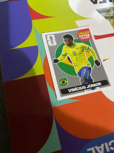 extra sticker Vinicius Junior de prata