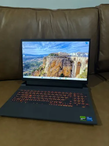 Notebook gamer Dell G15 5530 - RTX 3050 - i5 13450Hx - 16 GB RAM - USADO