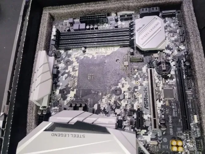 Placa mãe B450 ASUS ( Sucata)