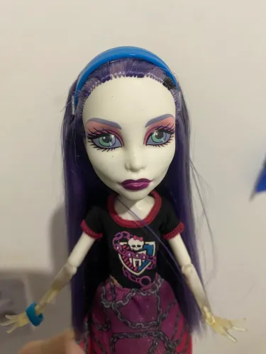Monster High Spectra