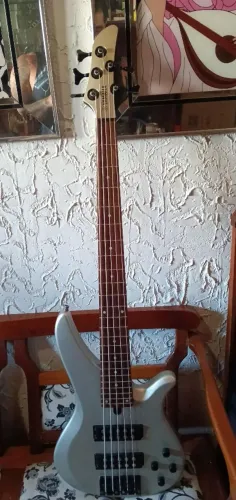 Baixo Yamaha RBX375 Ativo