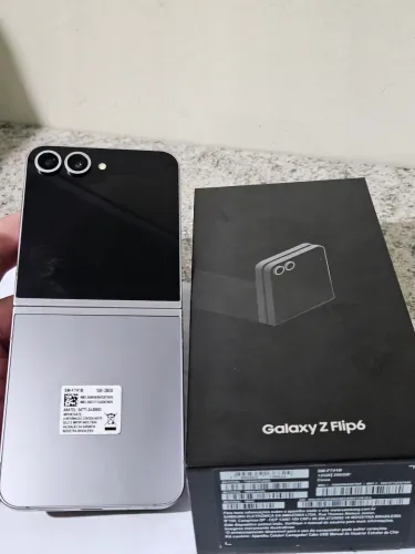 TROCO POR IPHONE SAMSUNG GALAXY Z FLIP 6 256GB 12G RAM