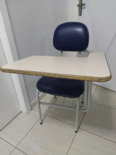 Cadeira Escolar