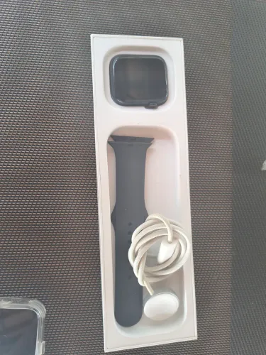 VENDO APPLE WATCH SE GERAÇÃO 2 44 MM