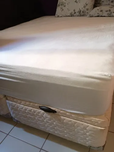 Colchão Excelente da Marca Pelmex(Probel) Está Conservado 1,58x1,98x0,30
