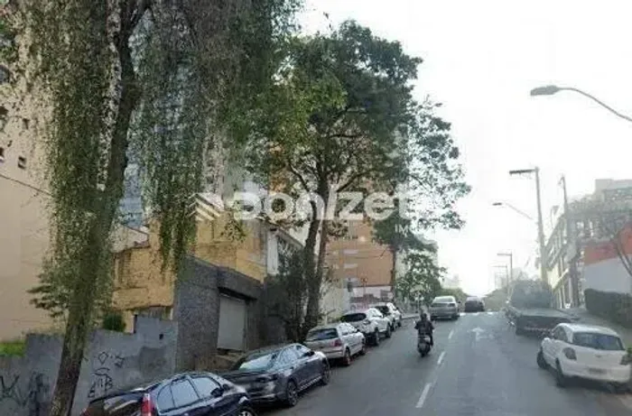 Terreno Residencial de 619 m² em Jardim, Santo André  Financiamento Sim
