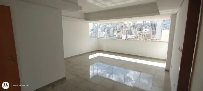 Excelente apartamento para alugar com 3 quartos, duas vagas em Serra - Belo Horizonte - MG