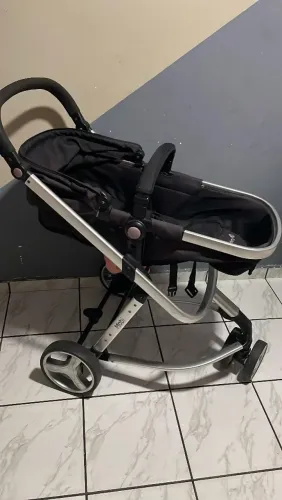 Carrinho para bebê bom estado