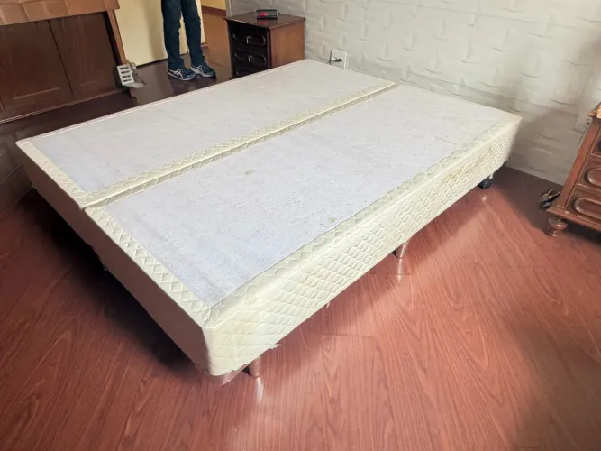 Cama box queen size bipartida