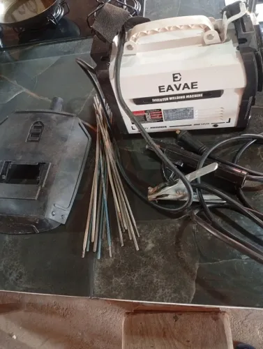 Vendo Máquina de solda MMA completa