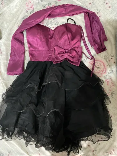 VENDE-SE VESTIDO DE FESTA