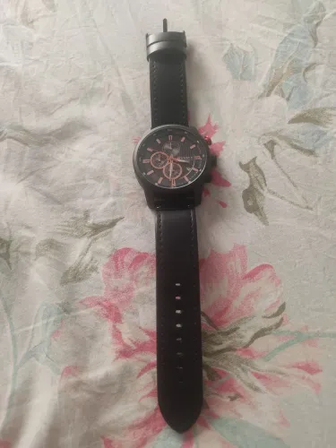 Vendo relógio novo nunca usado marca (Curren)