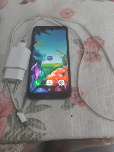 LG k 40S