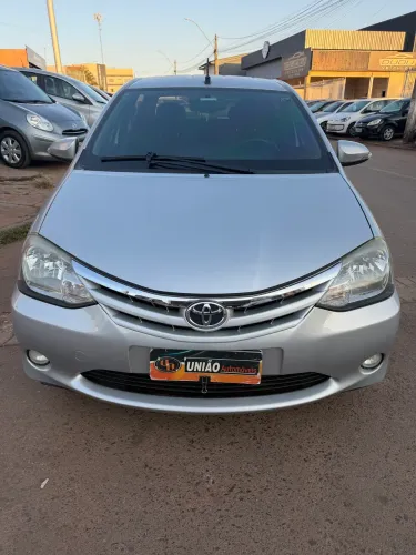 Toyota Etios XLS Sedan 1.5 Flex 16V 4P Aut. 2017