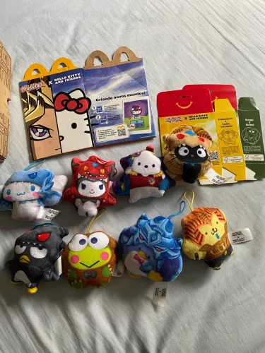 Coleção Squishmallows McDonald's Hello Kitty