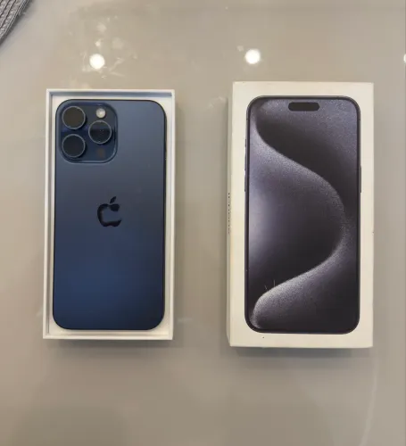 iPhone 15 Pro Max 256GB - Titânio Azul