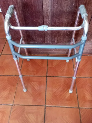 Andador está como novo