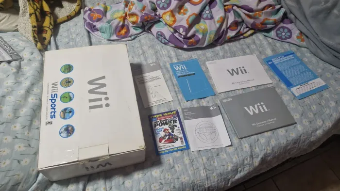 Nintendo Wii Branco - 1 controle - 1 Wii remote - Caixa
