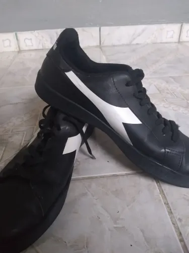 TÊNIS PRETO - 41/42