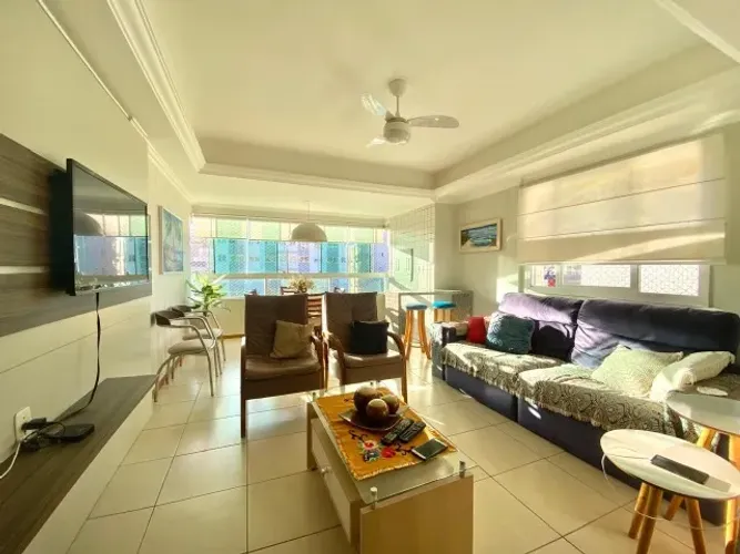 Apartamento 3 dormitórios, à 2 quadras do mar, ao lado da praça Flávio Boianowski em Capão