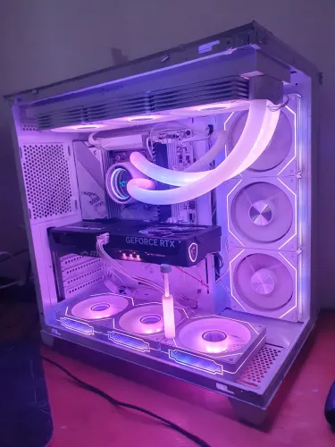 Vendo kit RTX 5060 msi Gaming trio + Ryzen 5 7600x +16GB (peças na garantia)