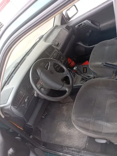 Volkswagen Golf GL 1.8/ 2.0i 4P 1997
