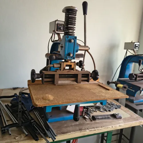 máquina prensa de hot stamping manual antiga