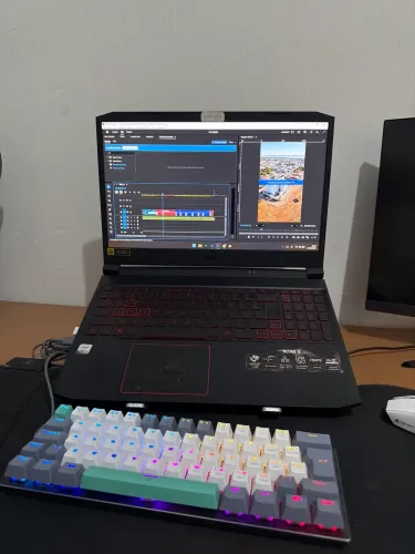 Nitro 5