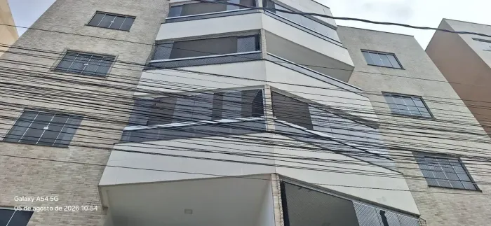 Alugo apartamento 02 qtos 1° Andar ESCADA Jockey de Itaparica Vila Velha-ES