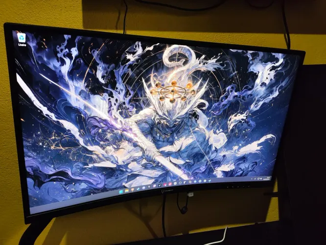Monitor Gamer Curvo Husky Blizzard 27' LED Full HD, 240Hz, 1ms, HDMI e DisplayPort.