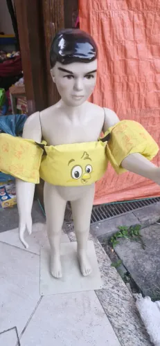 Bóia colete da Ativa Kids Pintinho Amarelinho em espuma flutuante amarela